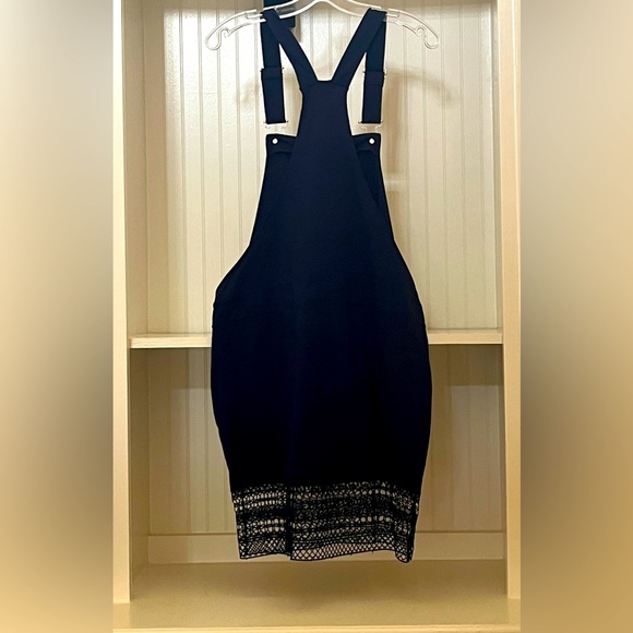 VENUS Navy Overall Dress w. elegant lace trim at the bottom hem | M - Picture 5 of 10